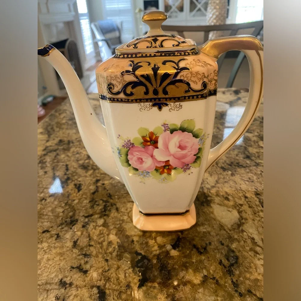 Japanese Antique China Gilded Chocolate/Teapot Floral 1921-1941